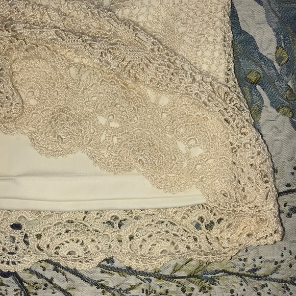 Cami Crochet Camisole, Size Small - Picture 5 of 10